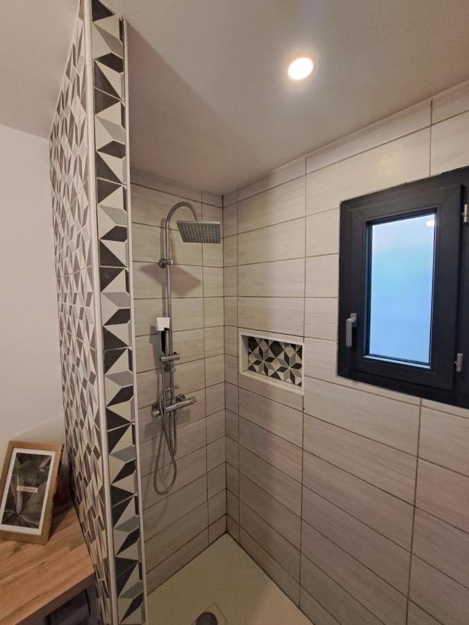 Charmante Maison Avec Piscine Bessan 外观 照片
